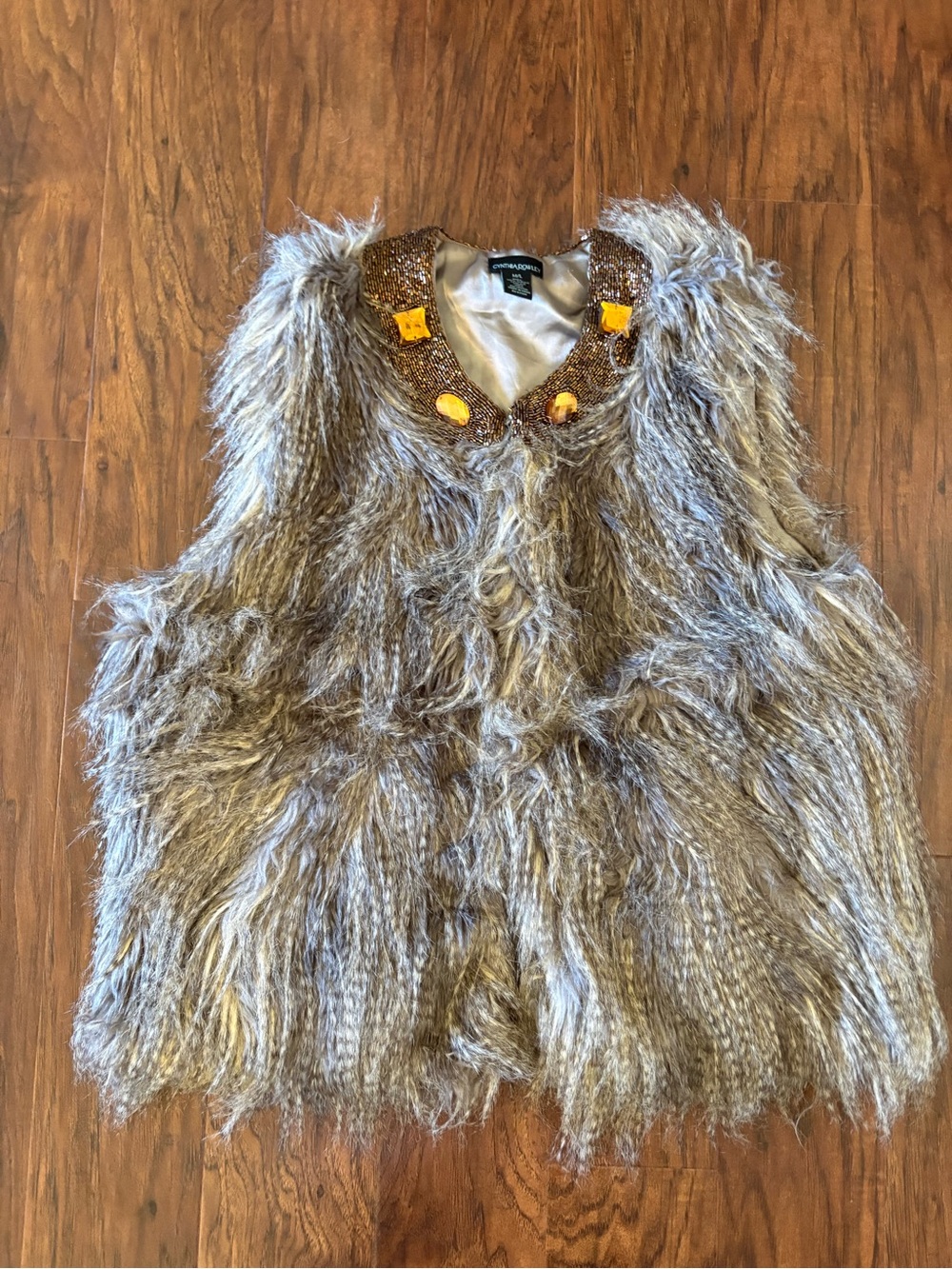 Cynthia Rowley Women's Brown Beaded Jeweled Shaggy Faux Fur Vest Sz M/L